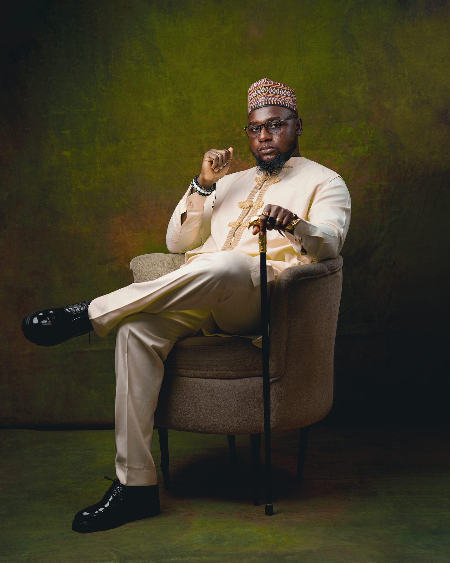 Levi Henry in traditional Nigerian attire